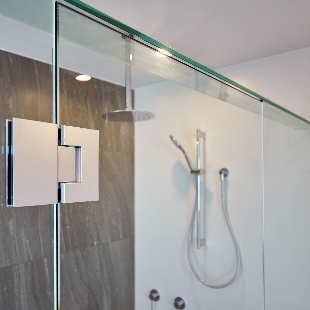 SHOWER SCREENS