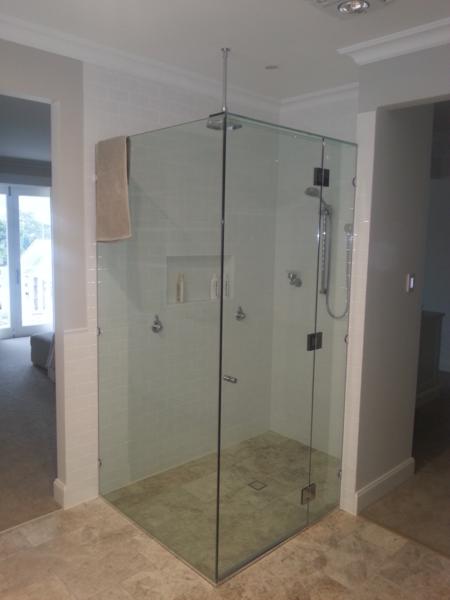 Frameless Front & Return Shower Screen with Polished Silver Hinges