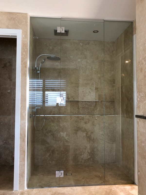 Frameless Shower Screen with Polished Silver Hinges2